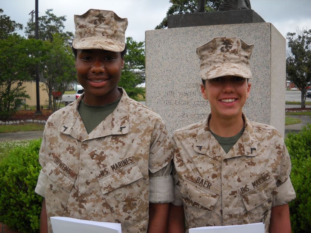 Female Marines Uniform 75
